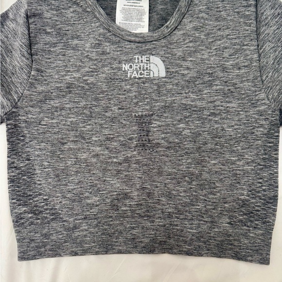 The North Face Seamless Long Sleeve Crop Top S/M Gray Made in Italy - Picture 3 of 6